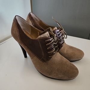 Oxford High Heels